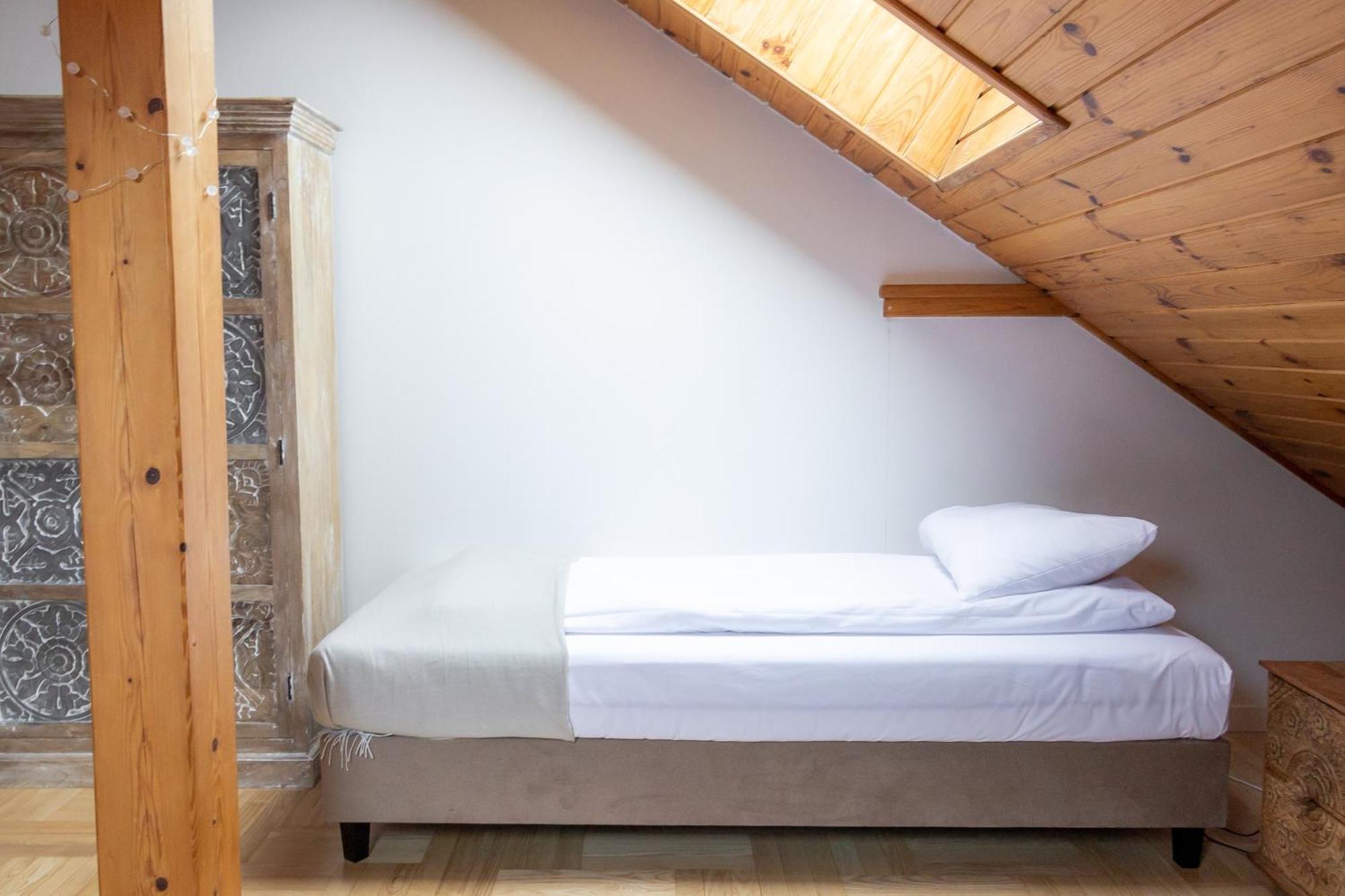Blisshouse Luxurious Guesthouse Calm And Energetic Spot Near By City Surrounded By The Forest Where You Will Find Your Peace And Your People Cracovie Extérieur photo
