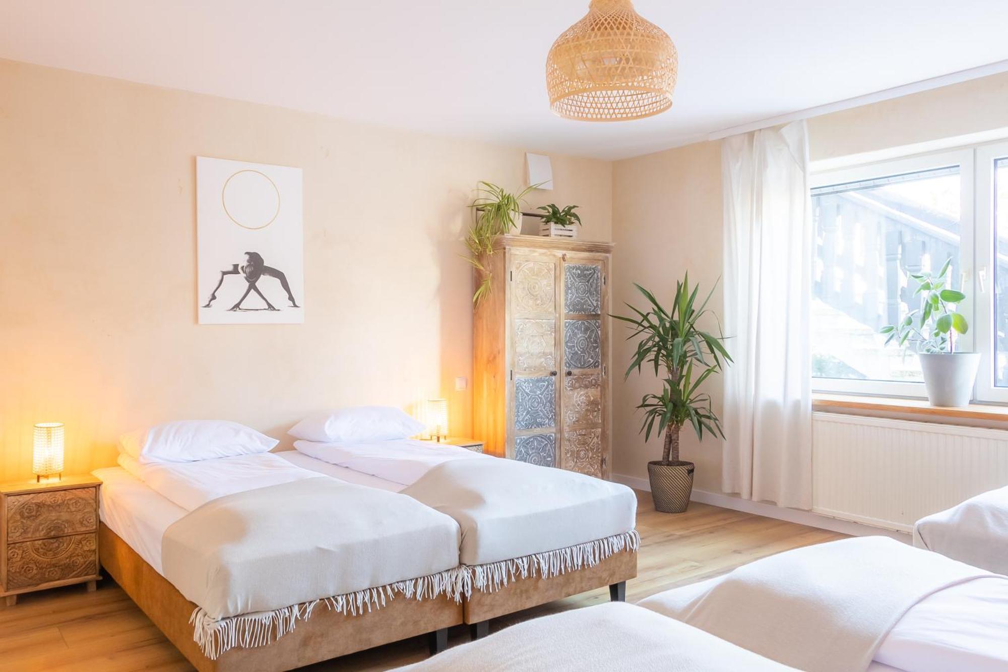 Blisshouse Luxurious Guesthouse Calm And Energetic Spot Near By City Surrounded By The Forest Where You Will Find Your Peace And Your People Cracovie Extérieur photo